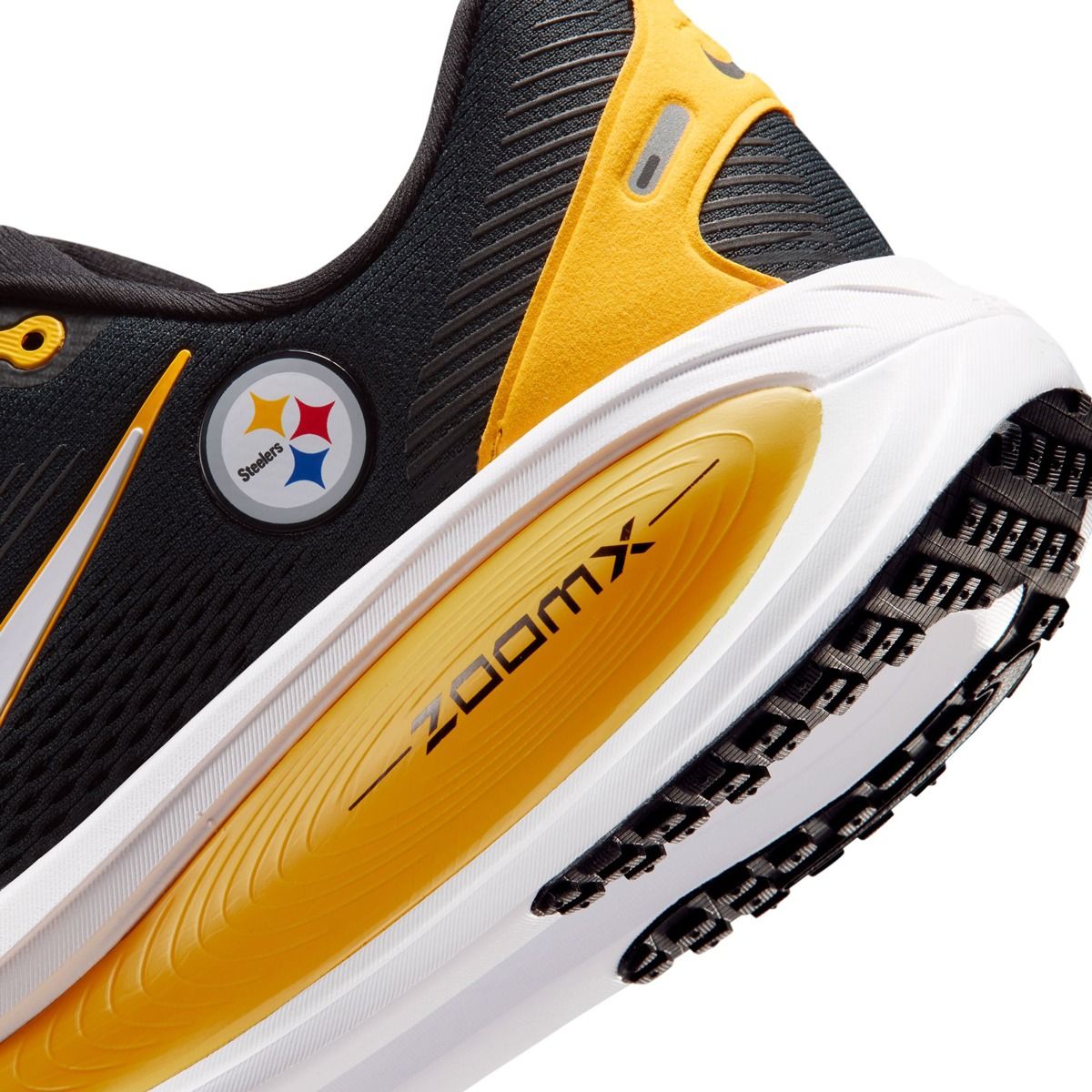 Pittsburgh Steelers Nike Vomero 18 10 Pittsburgh Steelers Nike Vomero 18