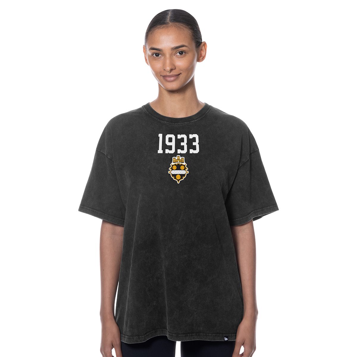 Pittsburgh Steelers Women's New Era Legacy Enzyme Wash Short Sleeve T-Shirt