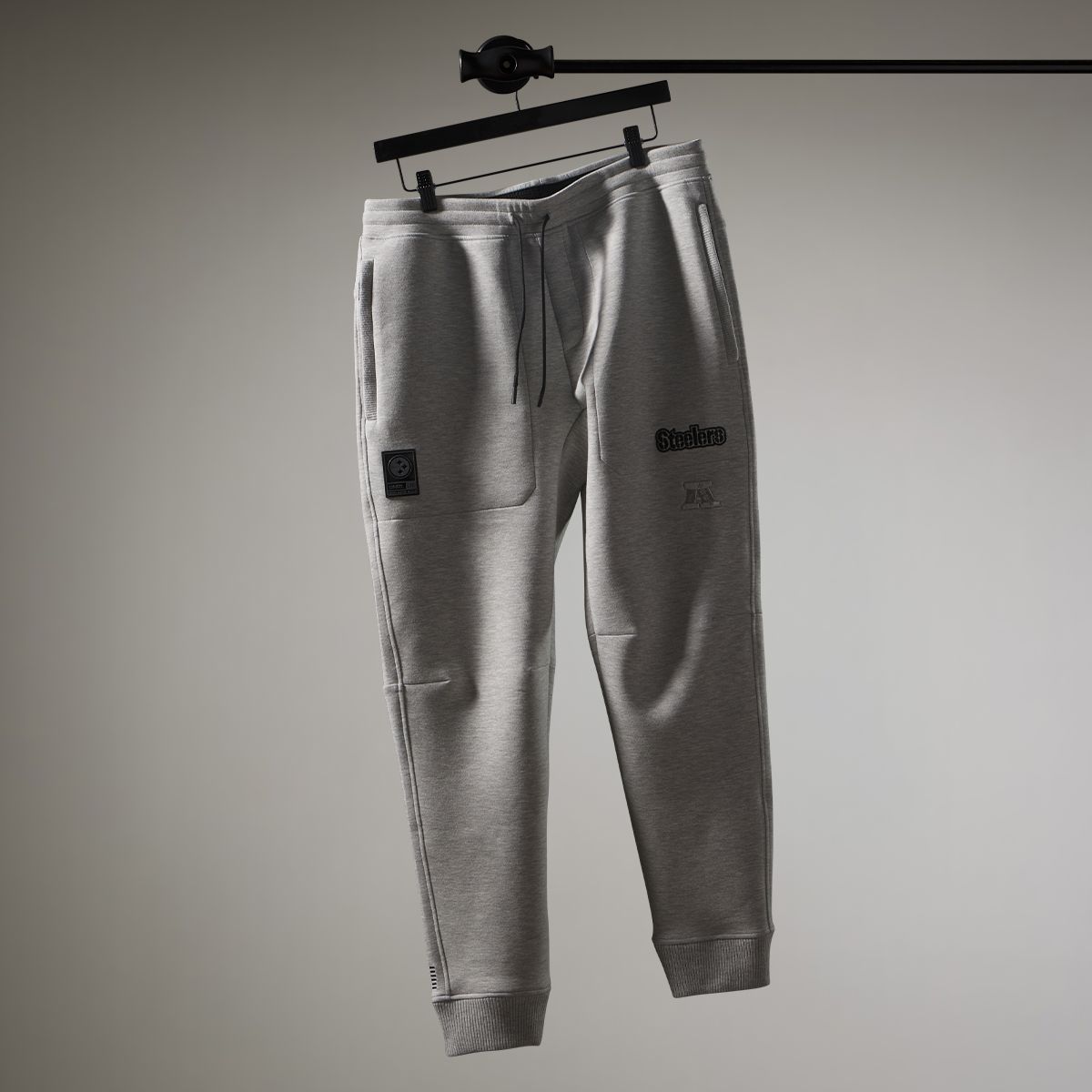 Pittsburgh Steelers Men's UNRL LTD High Street Jogger