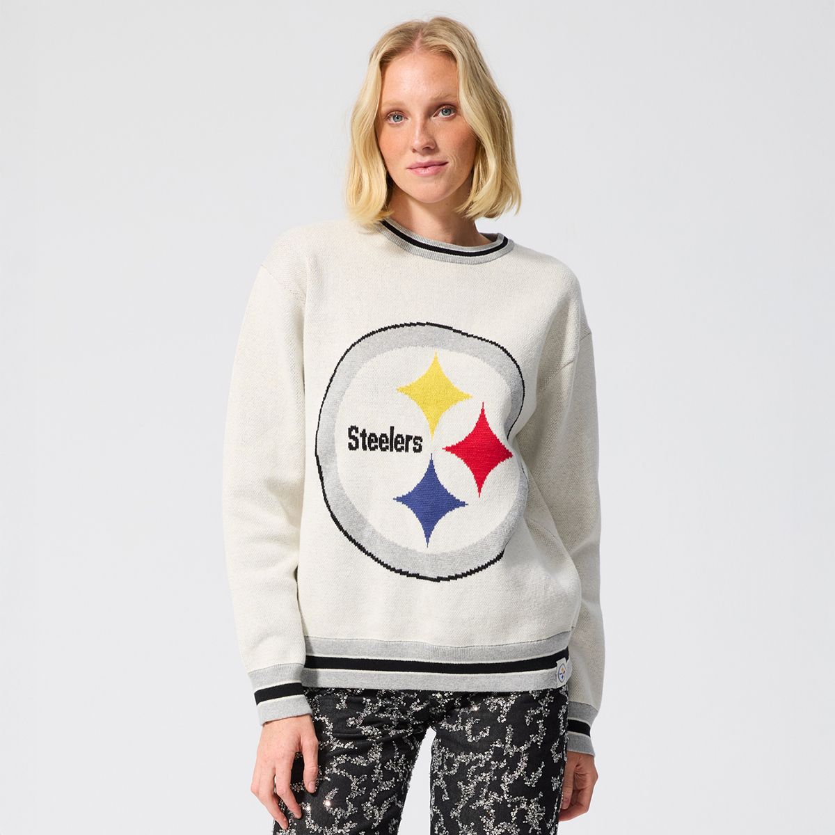 Pittsburgh Steelers Women's Terez Primary Logo Crewneck Sweater