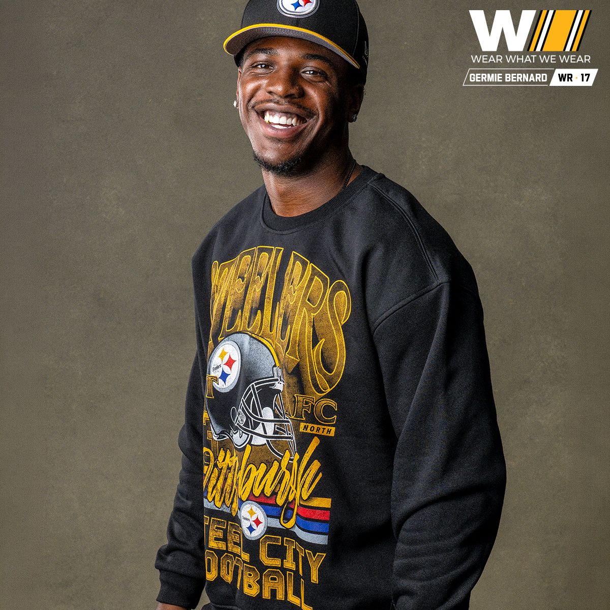 Pittsburgh Steelers Unisex Wild Collective Vintage Graphic Crew Sweatshirt 1 Pittsburgh Steelers Unisex Wild Collective Vintage Graphic Crew Sweatshirt