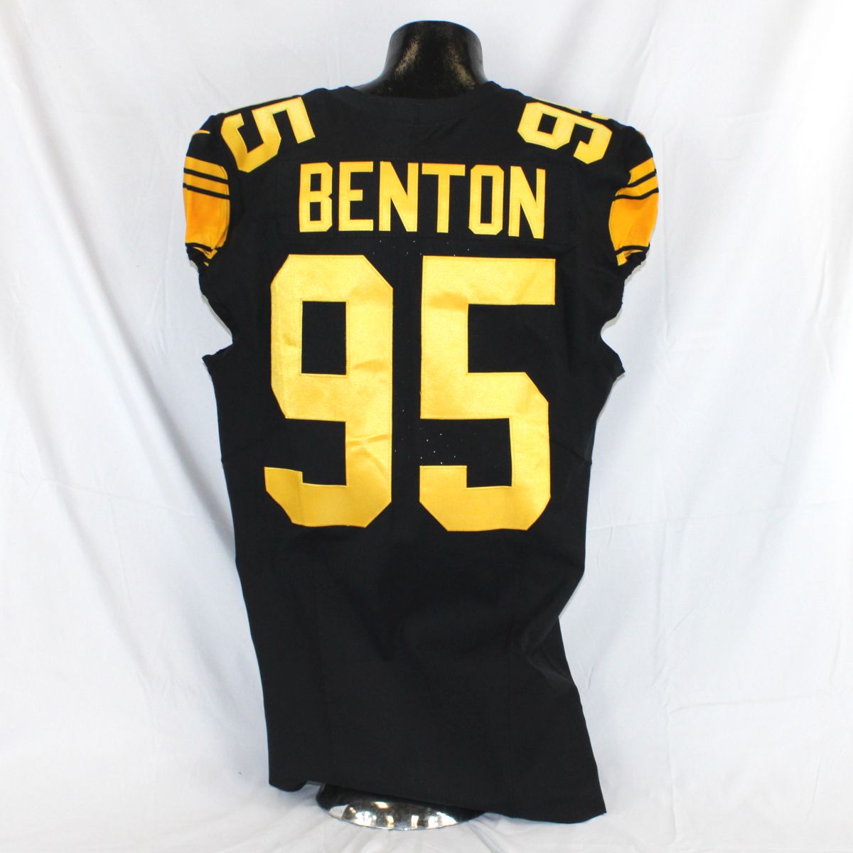 Pittsburgh Steelers #95 Keeanu Benton 2025 Color Rush Game Used Jersey (Laundered) 1 Pittsburgh Steelers #95 Keeanu Benton 2025 Color Rush Game Used Jersey (Laundered)