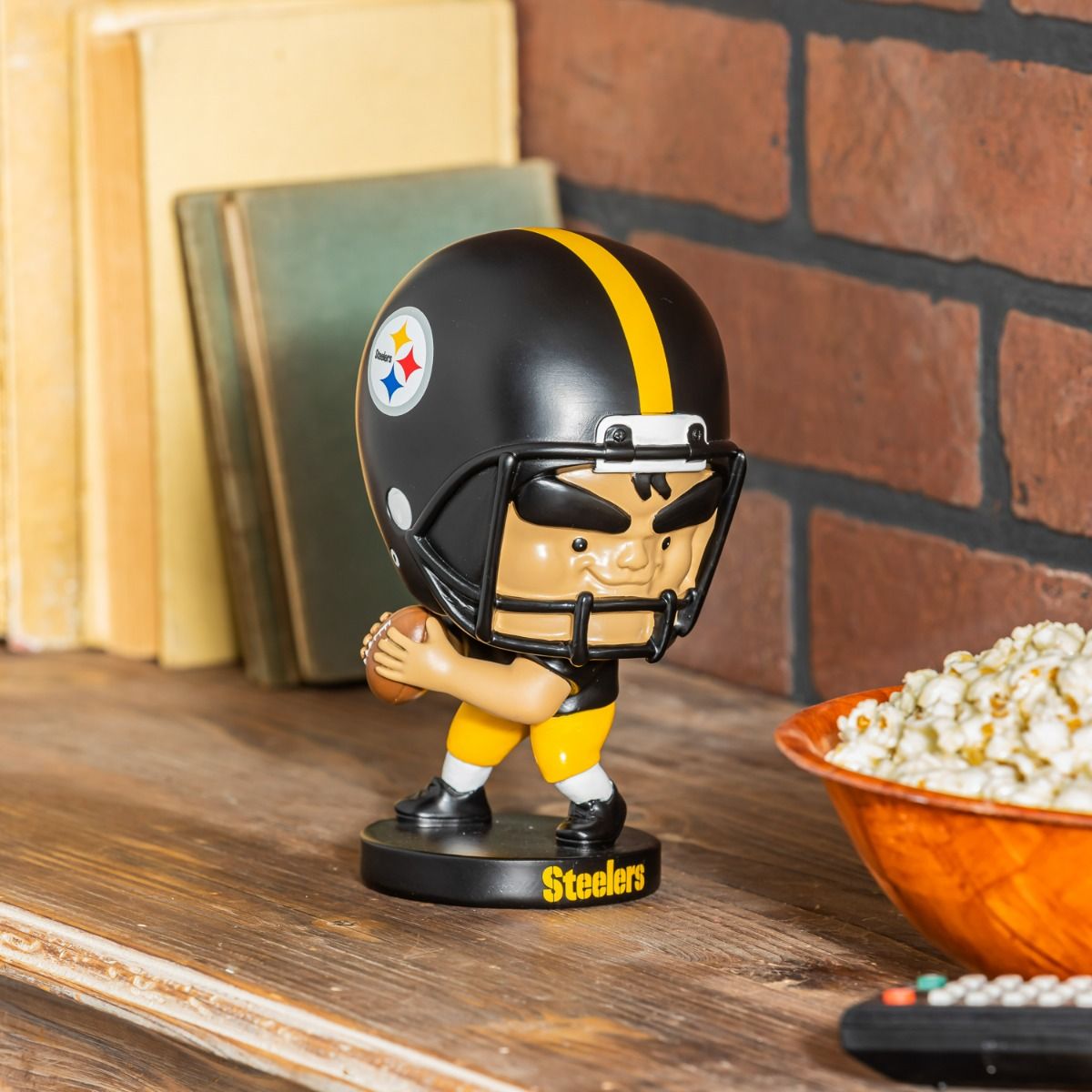 Pittsburgh Steelers Lil' Big Head Figurine 1 Pittsburgh Steelers Lil' Big Head Figurine
