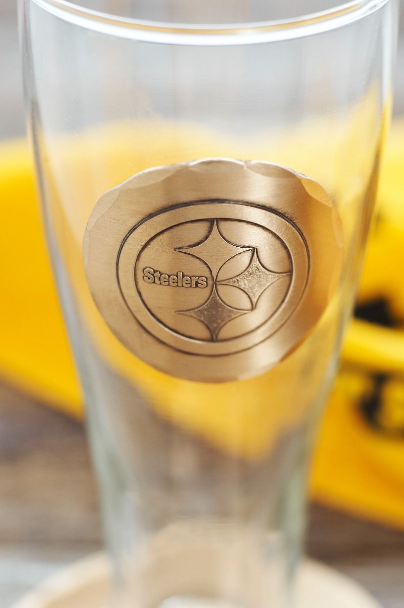 Pittsburgh Steelers Wendell August Forge 2-Piece Bronze Pilsner Set with Collectible Box 3 Pittsburgh Steelers Wendell August Forge 2-Piece Bronze Pilsner Set with Collectible Box